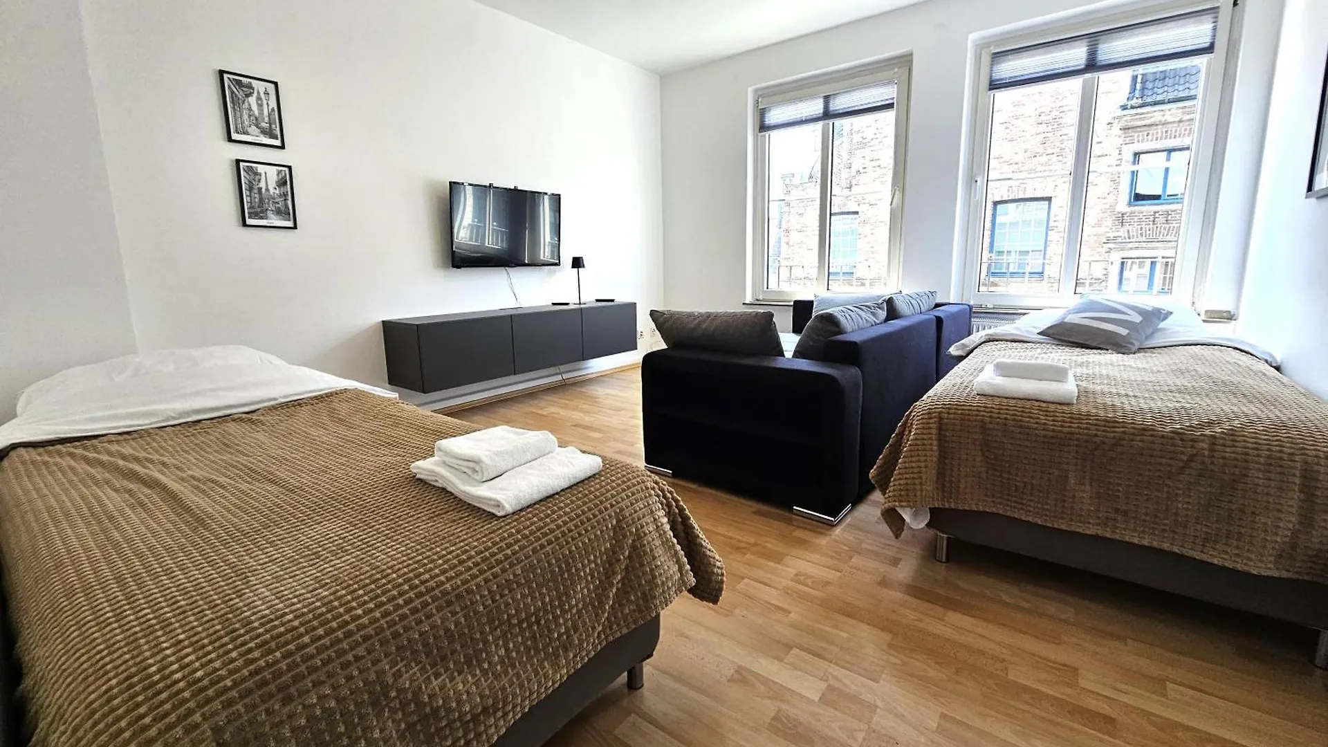 Old Town Apartments デュッセルドルフ 0*,